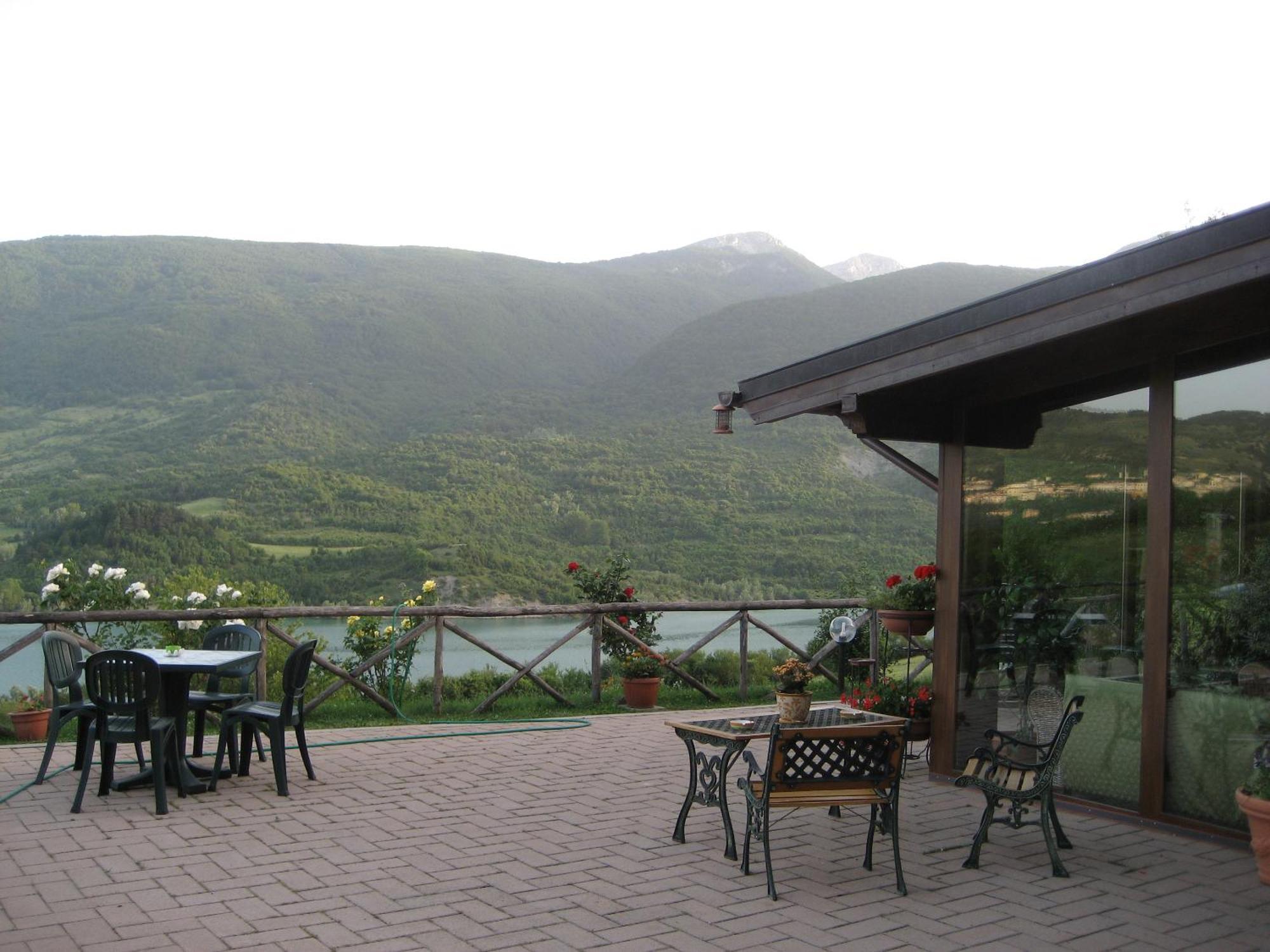 La Poiana Hotel Barrea Luaran gambar